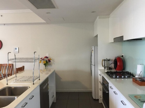 Accommodation @ Heart of Parramatta CBD image 8